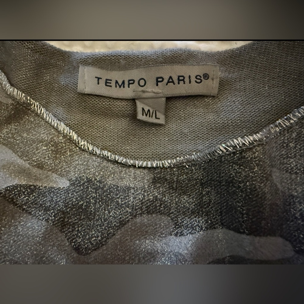 TEMPO PARÍS METALLIC CAMO LONG SLEEVE TOP GRAY SIZE: M / L EFFORTLESS CHIC. - Picture 6 of 7